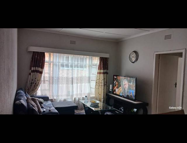 1 BEDROOM PROPERTY TO RENT IN PRIMROSE